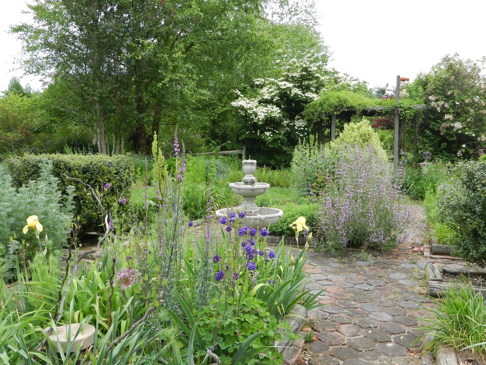 Garden Wonderland